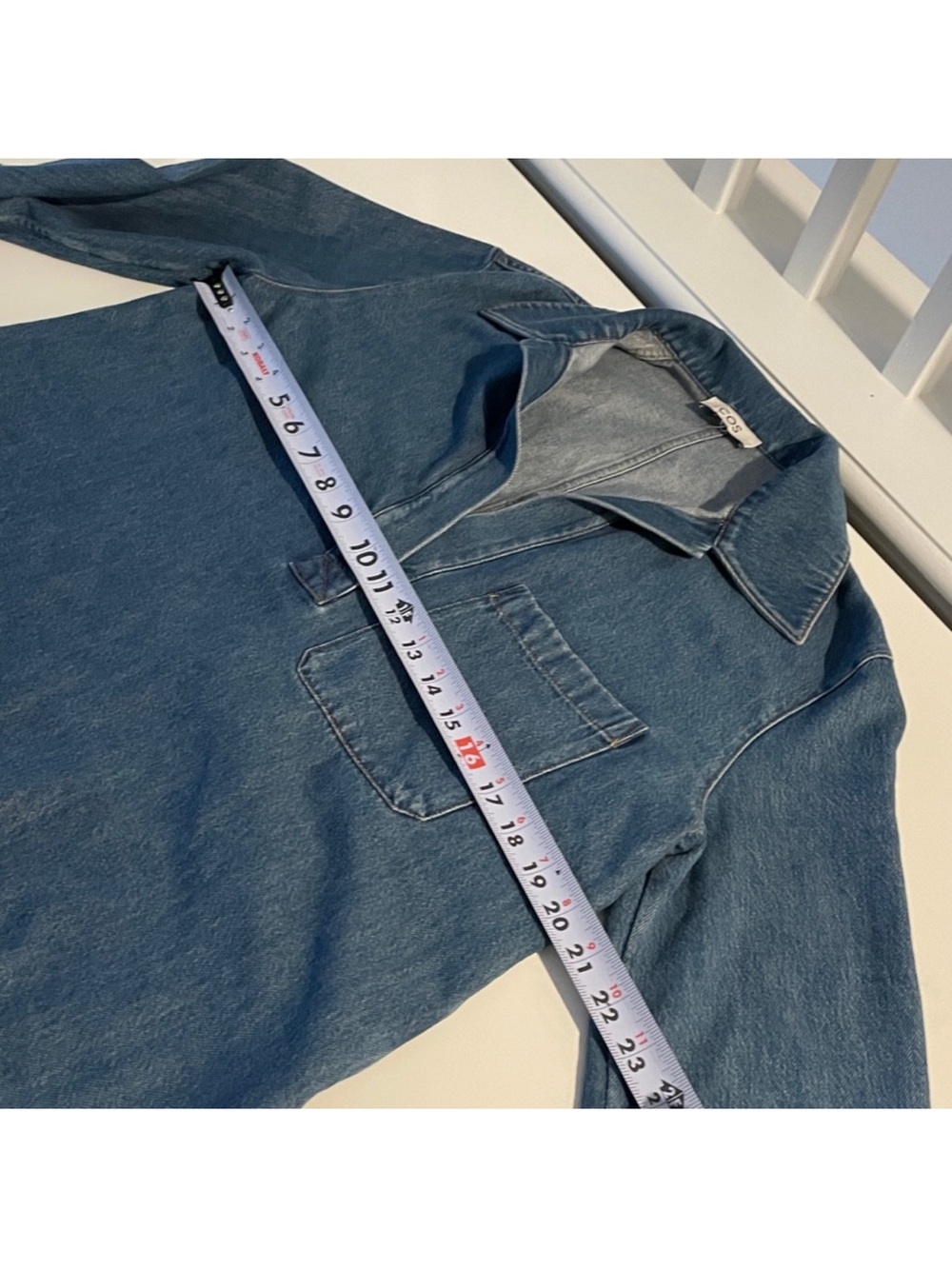 COS Collared V-Neck Denim Top Oversized Boxy long sleeve Shirt - Picture 4 of 8